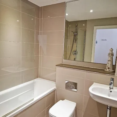 Sea View Apartment At One Lusty Glaze Newquay  Exterior photo